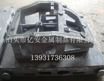 鑄(zhu)鋁(lv)汽(qi)車(che)檢(jian)具(ju)圖(tu)二